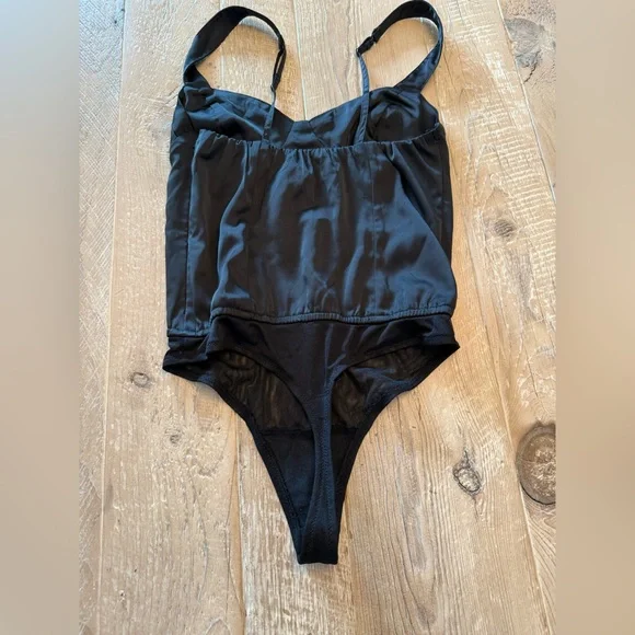 Abercrombie & Fitch Black One-Piece Bodysuit XS - Picture 3 of 4